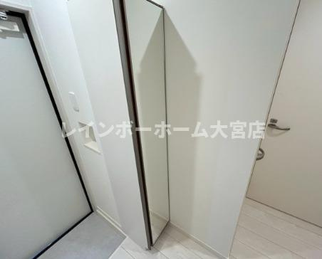 CB鴻巣フィオーレの玄関|※類似物件参照