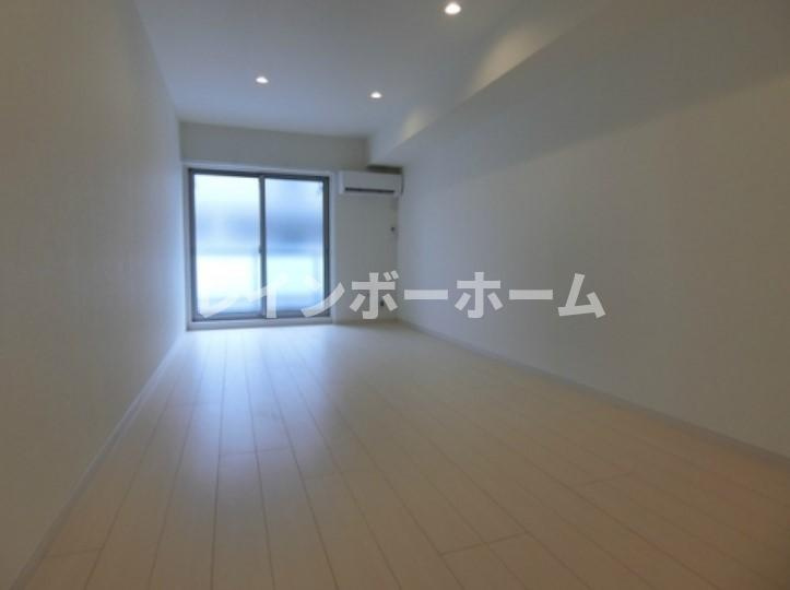 松戸市稔台７丁目の賃貸マンションの居間・リビング|ゆったり過ごせるリビングです