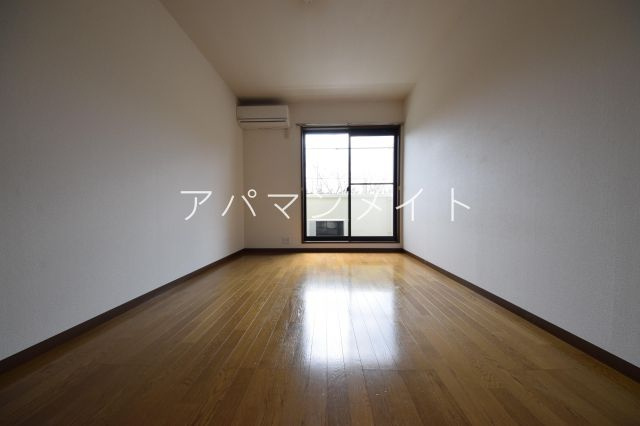 【寝室】 | グランデュール大山 | 落ち着いて過ごせるお部屋です