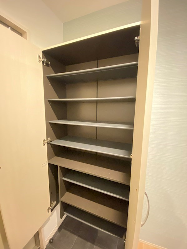 D-room地行の収納