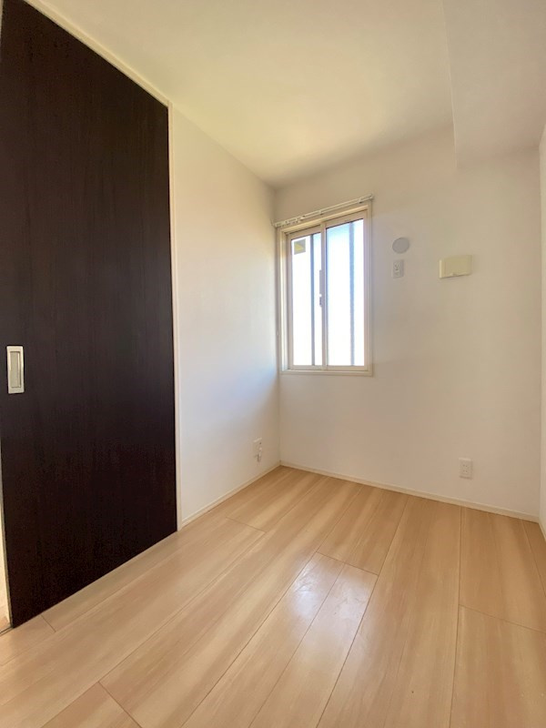 D-room地行の洋室