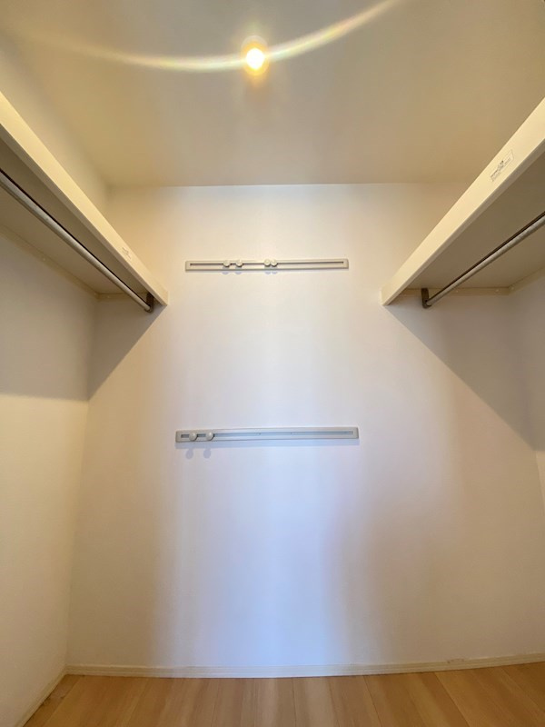 D-room地行の収納
