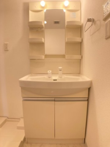 大阪市西区立売堀６丁目の賃貸マンションの洗面所