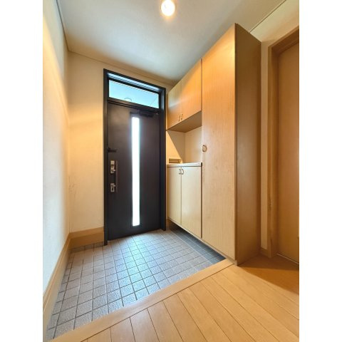 リフォーム済み　北斗市追分3丁目中古住宅の玄関