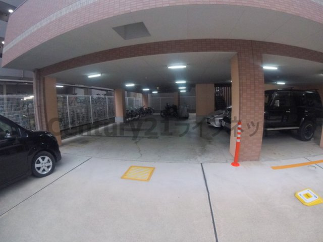 【駐車場】 | エムプラザ新大阪弐番館