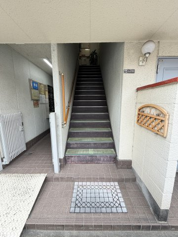 プチシャトーウチヤマのエントランス