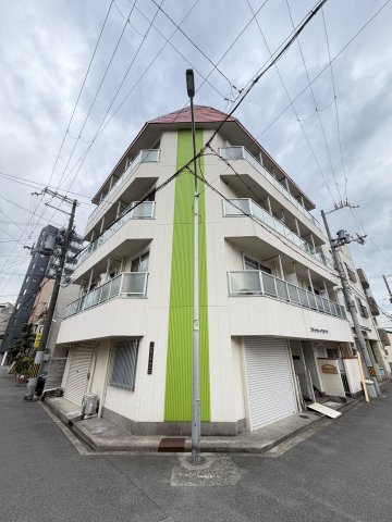 プチシャトーウチヤマの外観