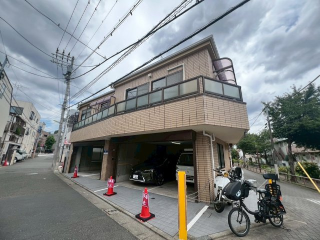 サンハイツの外観