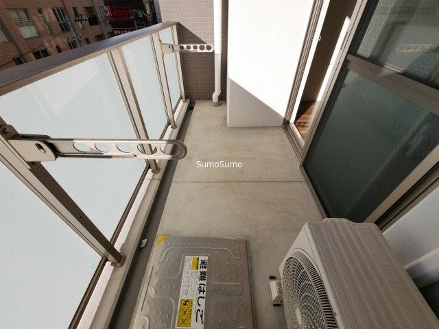 サムティ上町台龍造寺のバルコニー