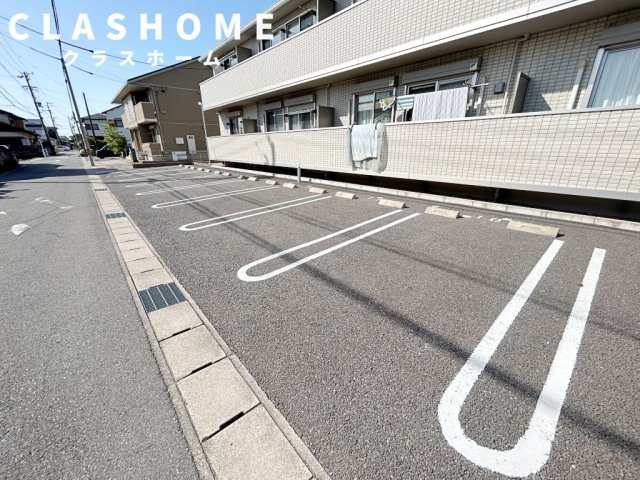 ラフィネ横山　Ｂ棟　　刈谷市近郊の賃貸はクラスホーム刈谷店の駐車場