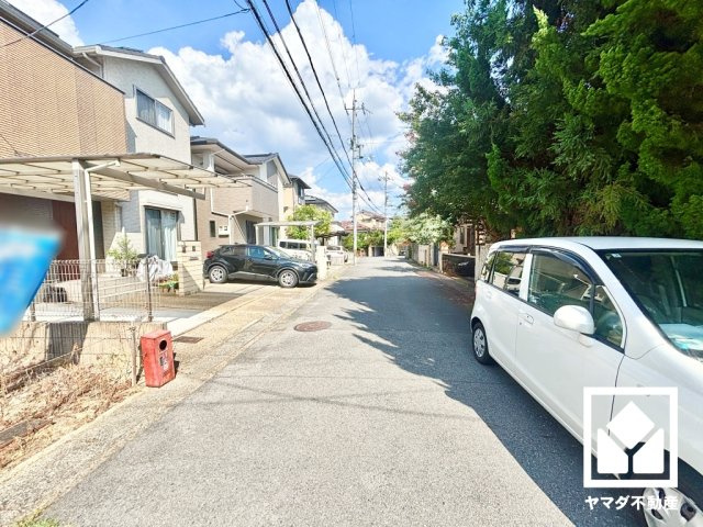伏見区桃山町遠山の前面道路含む現地写真
