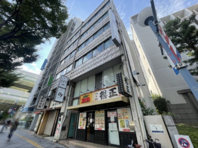 大阪市北区梅田２丁目の店舗事務所
