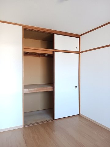 エルディム中原の収納