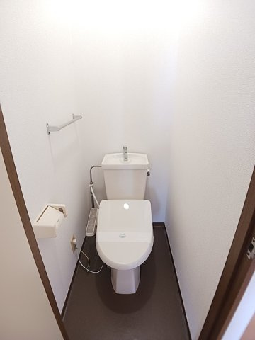 ニューエルディム小田のトイレ