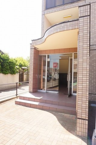 ＣＯＭＦＯＲＴ　ＭＡＮＳＩＯＮのエントランス