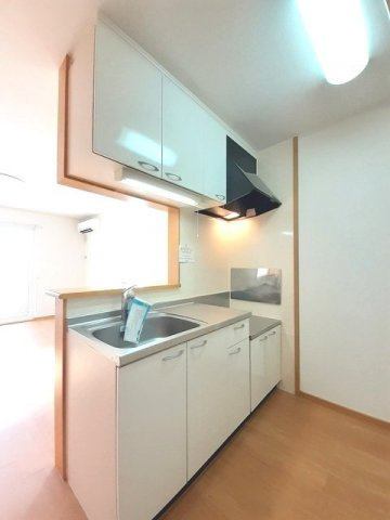 ロイヤルスクウェア　一宮Ⅱのキッチン
