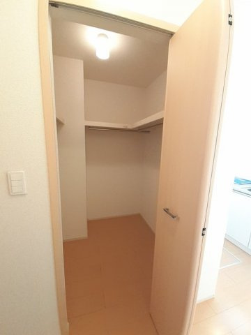 フェリーチェＮ　Ⅰの収納