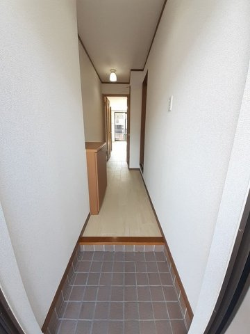 アベニューみなみの玄関