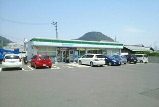 エスポワール土居　Ｃの周辺|ファミリーマート西ハゼ町店さんまで470m