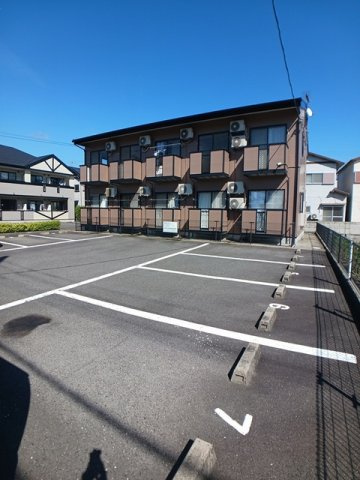 カーサ　木太の駐車場