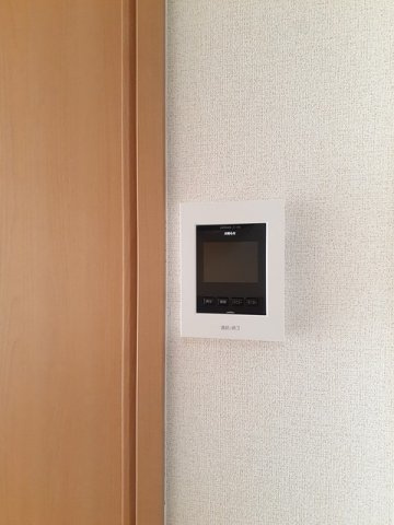 アベンシス５の設備