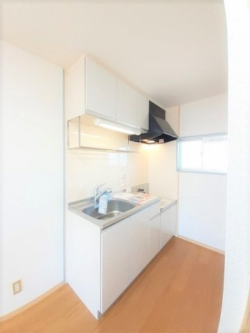 エルディム川西のキッチン