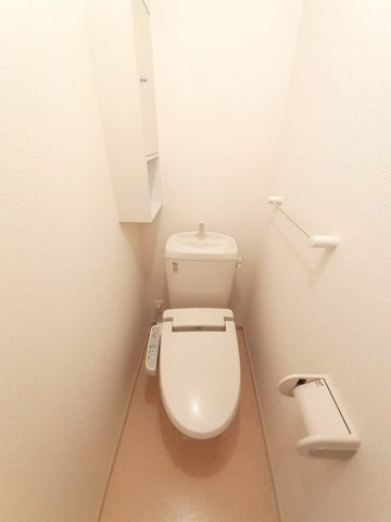 ヴィヴァーチェ　四季のトイレ