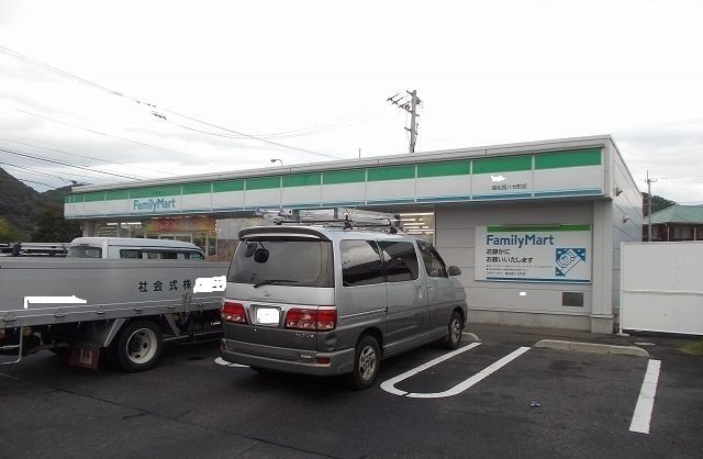 エスポワール土居　Ａの周辺|ファミリーマートさんまで350m