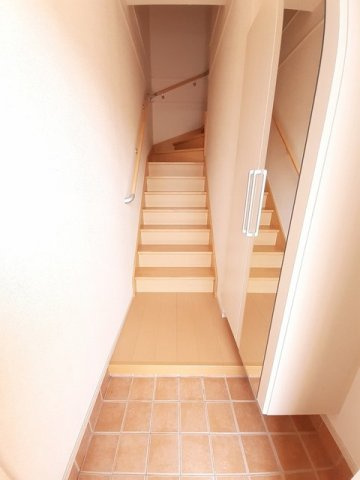 クレストールＫⅢの玄関