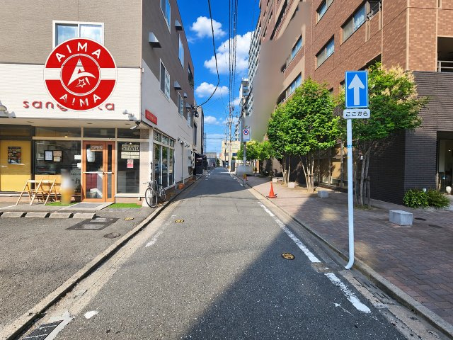 アクタス渡辺通パークシティの現況写真|前面道路含む現地の写真です。