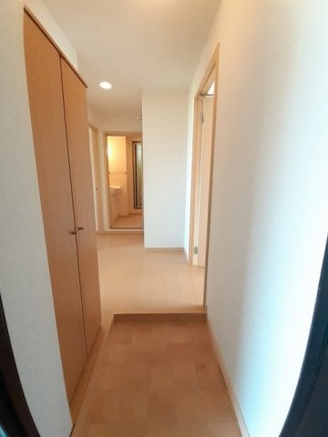 リヴィエール宮本Ⅱの玄関