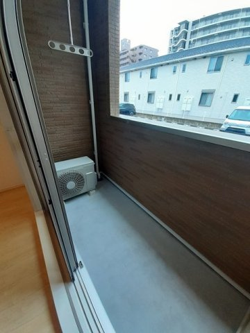 ポート　レーゼ木太Ｂのバルコニー