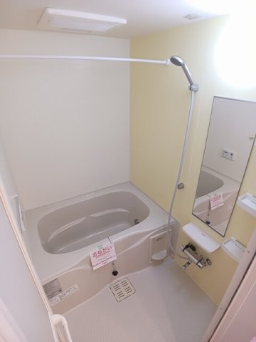 アンダンテ　イースト　Ｃの浴室