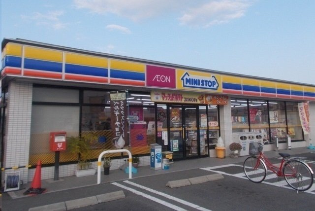 クレストールＫⅢの周辺|ミニストップ小村町店さんまで760m