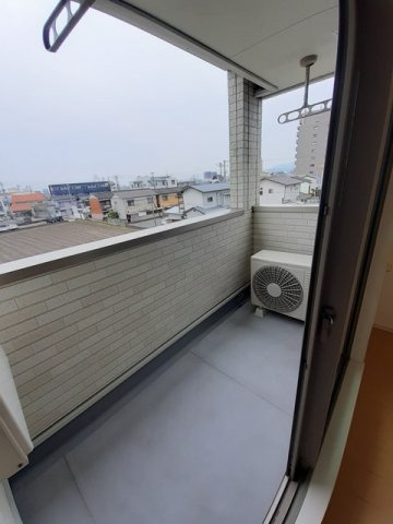 クレール木太のバルコニー