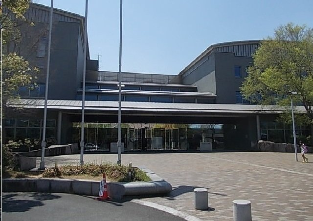 ルーベル上林　Ｂの周辺|県立図書館さんまで500m