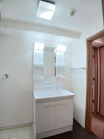 ＣＯＭＦＯＲＴ　ＭＡＮＳＩＯＮの洗面所