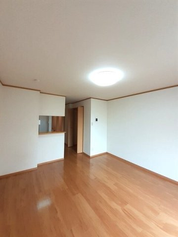 グローリアスファイブの内装