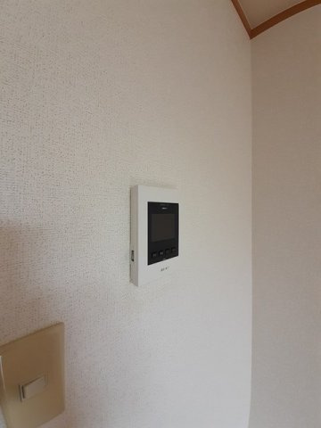グローリアスファイブの設備