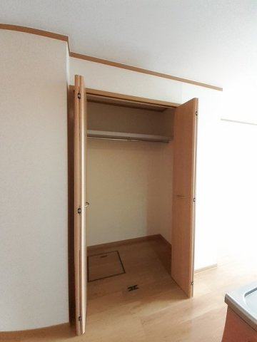 グローリアスファイブの収納