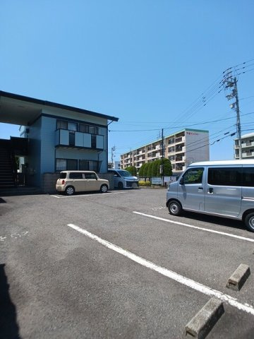 プチメゾン　２１の駐車場