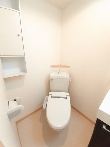 アンジュのトイレ