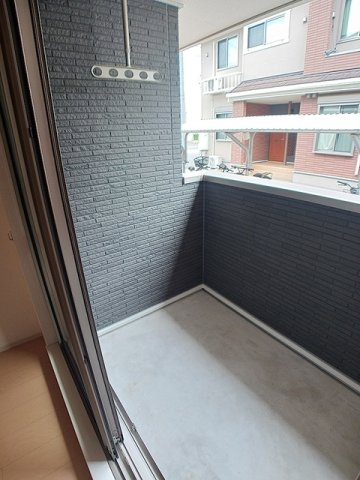 ジュネスＭ　Ⅱのバルコニー