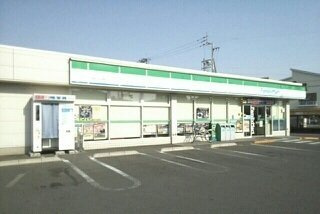 ネオ　レジデンスの周辺|ファミリーマート高松中央通り店まで460m