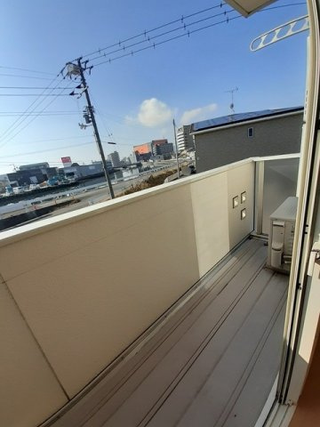 ハッピー・レモンＡのバルコニー