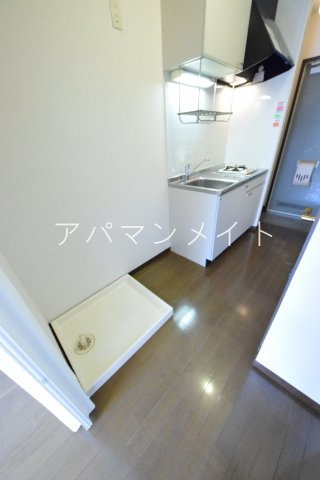 【設備】 | グランデュール縄嶋 | 室内洗濯機置場です