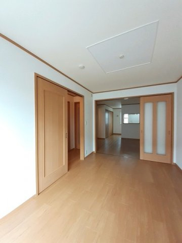 ＣＯＭＦＯＲＴ・Ｍ　Ｃの居間・リビング
