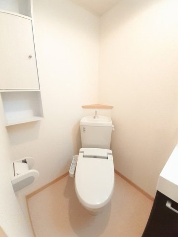アンジュのトイレ