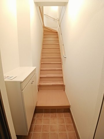 ジュネス　ＭＵＫＡＩの玄関