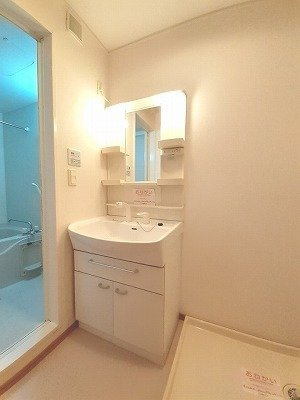 リバティ　ゾーン　ナカヤマＢの洗面所